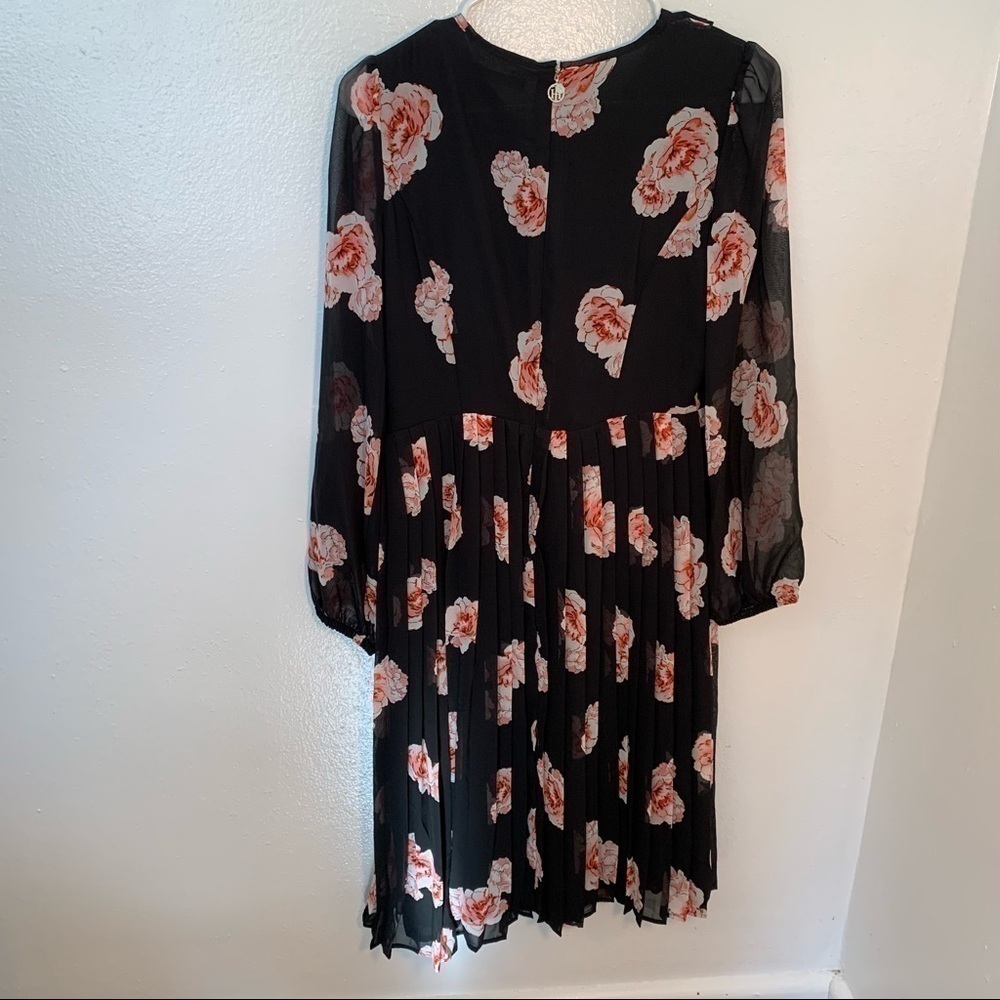 Tommy Hilfiger Women's Size 2 Floral Chiffon Dress Black Pink Floral Long Sleeve - Picture 12 of 13